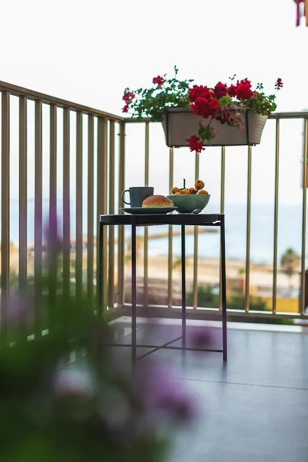 Bed & Breakfast B&B A Due Passi Dal Mare Gela Italy