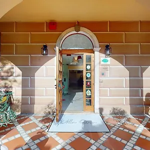 *** Hotel Gina Italy