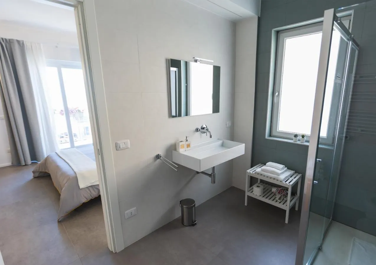 Oda ve Kahvaltı B&B A Due Passi Dal Mare Gela