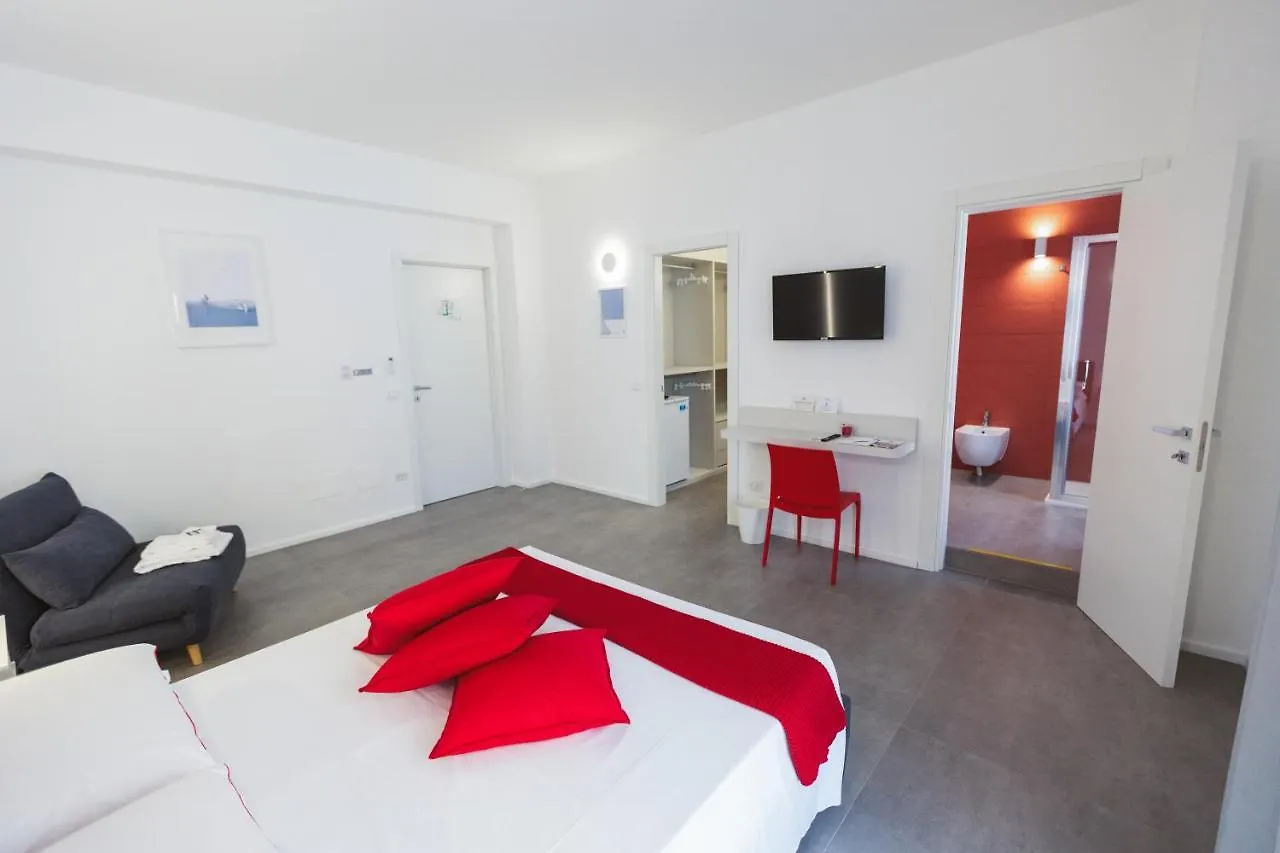B&B A Due Passi Dal Mare Gela Oda ve Kahvaltı